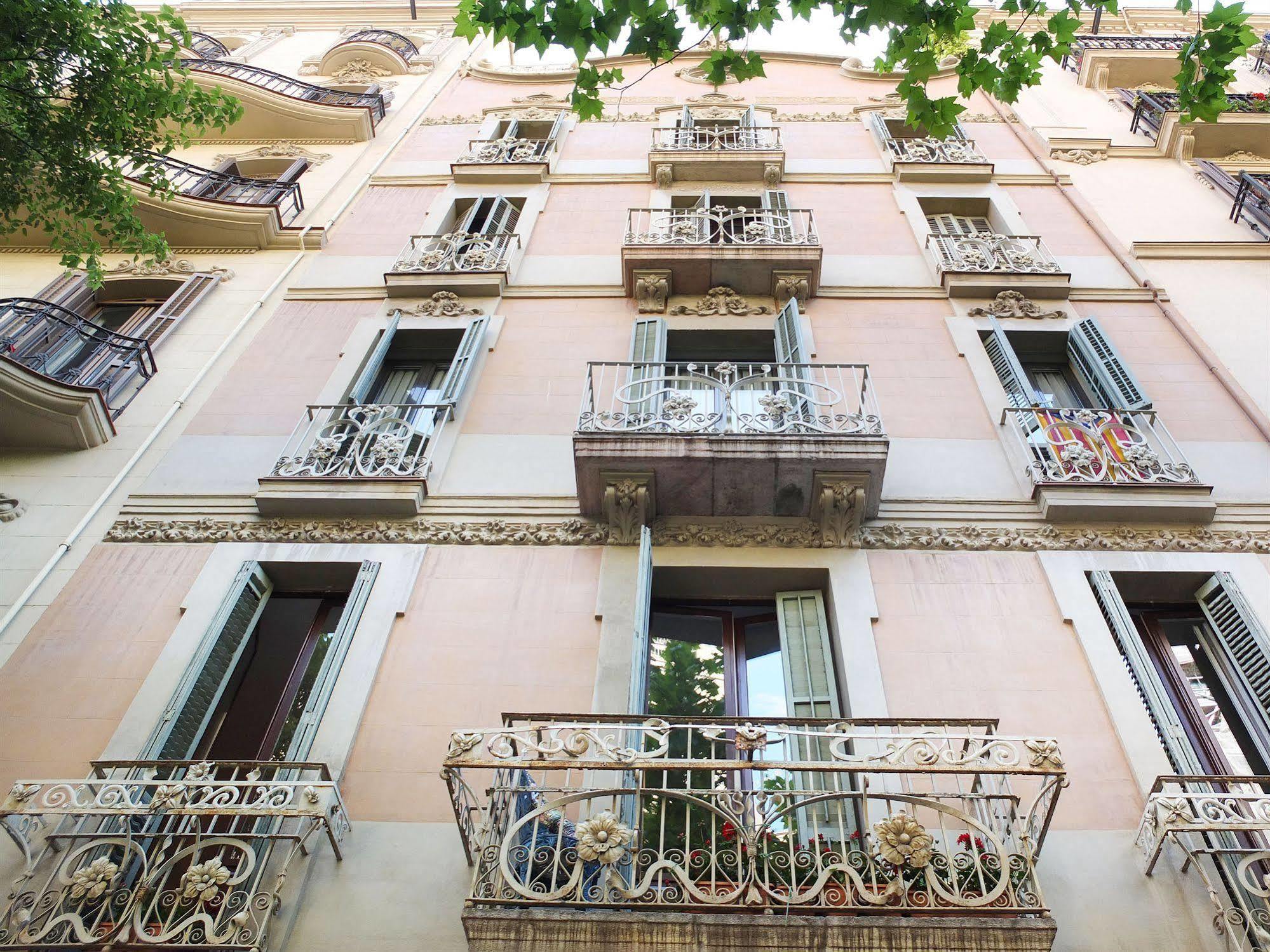 ברצלונה Numa L Roca Rooms & Apartments מראה חיצוני תמונה